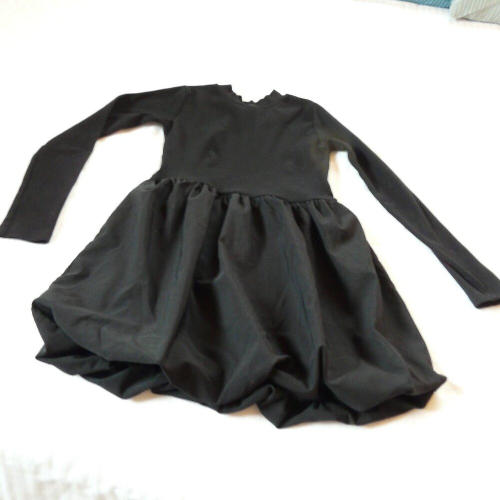 Girls ZARA Dress  Stunning Black  Holiday Dress with Ruffle Hemline
